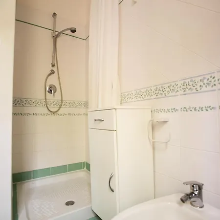 Nadia Con Splendida Vista Mare