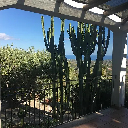 Nadia Con Splendida Vista Mare *