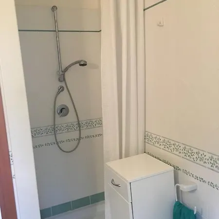 فيلة Nadia Con Splendida Vista Mare كاستيلاّماري ديل غو